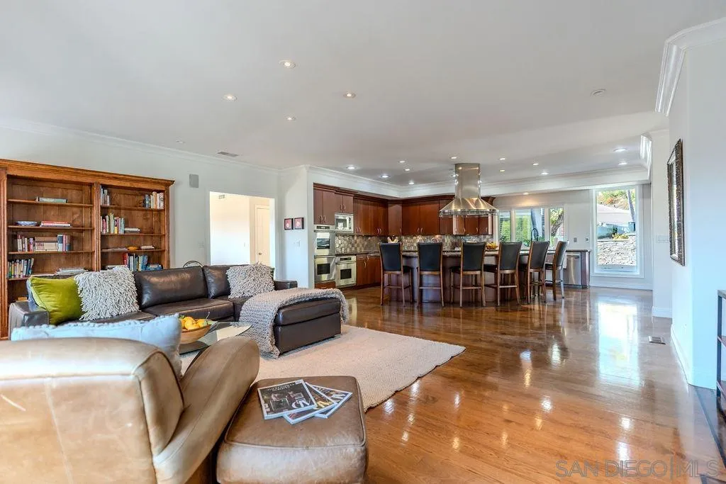 https://cdn.realtyfeed.com/cdn/127/260013633/3ba59bac6c0a5a1602901b6a170596b4.webp