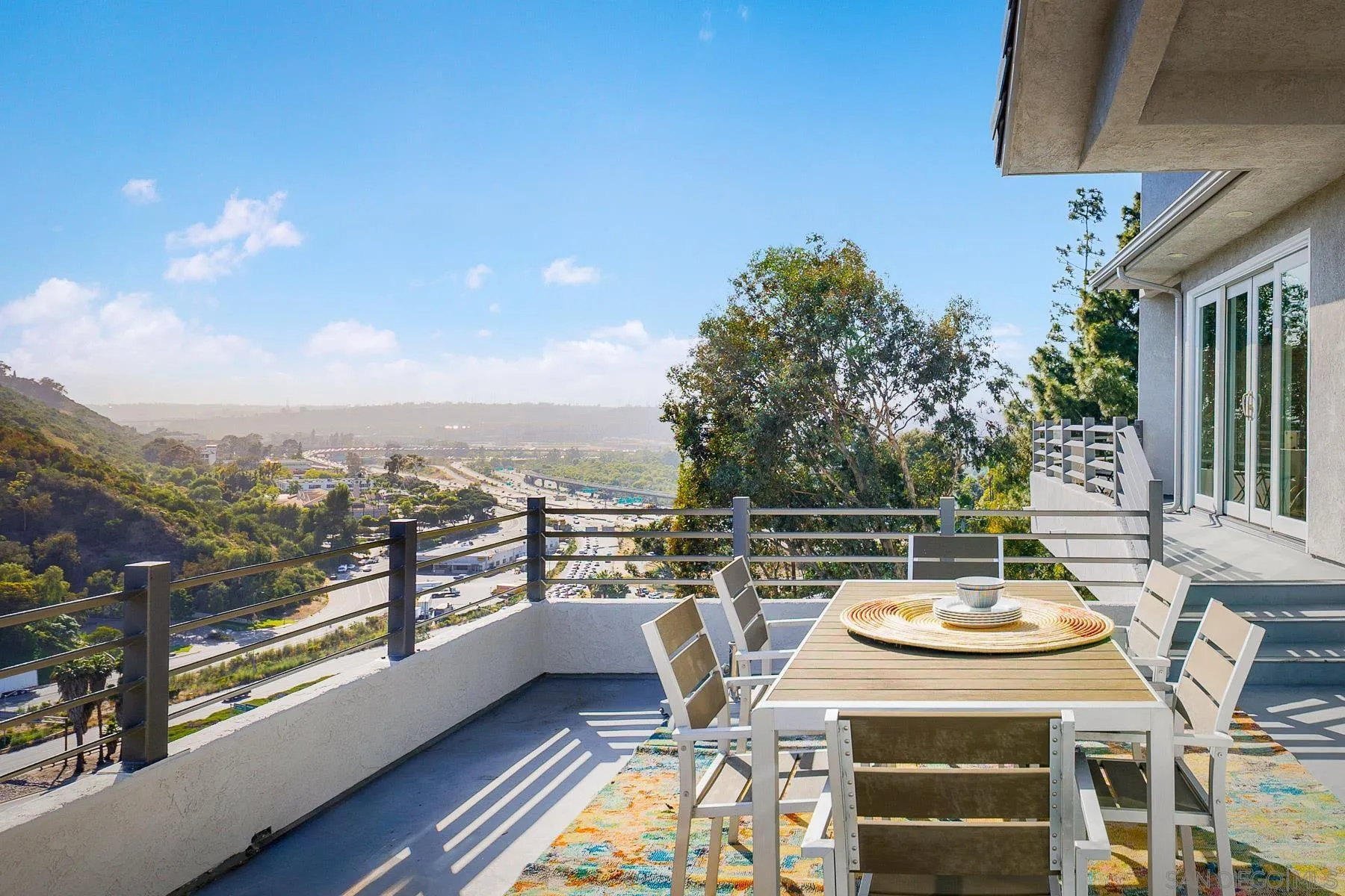 https://cdn.realtyfeed.com/cdn/127/260013633/464aef014910083c240fb01ad8686271.webp
