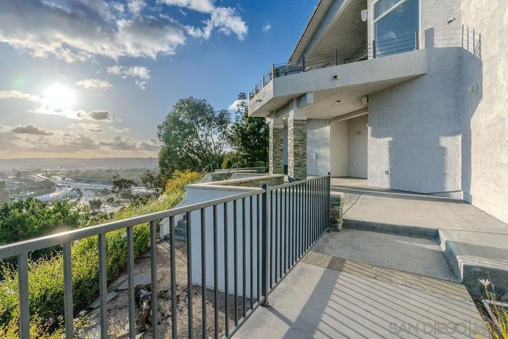 https://cdn.realtyfeed.com/cdn/127/260013633/b43db58966d4c193f37b14d4061f89fb.webp