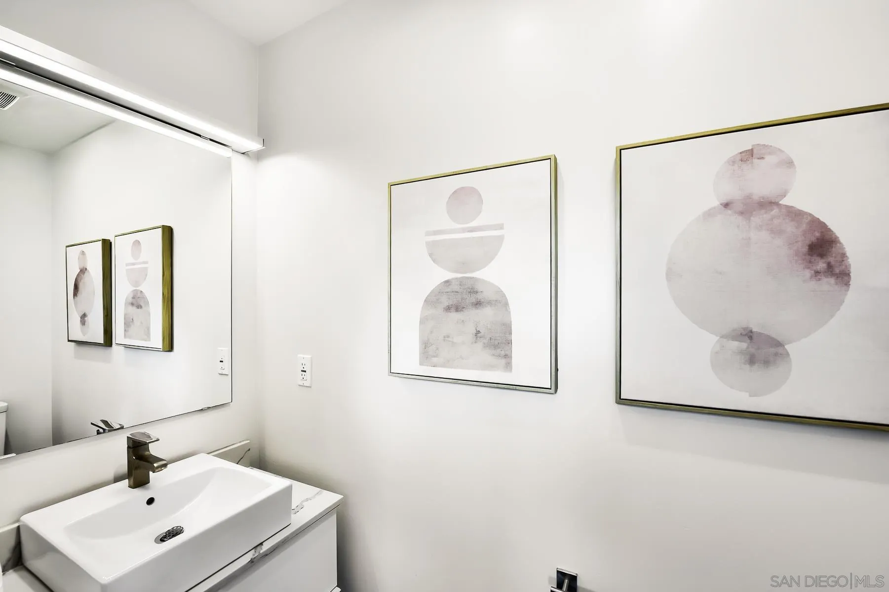 https://cdn.realtyfeed.com/cdn/127/260013634/0e84709dc321292fd2b9a32179e11291.webp