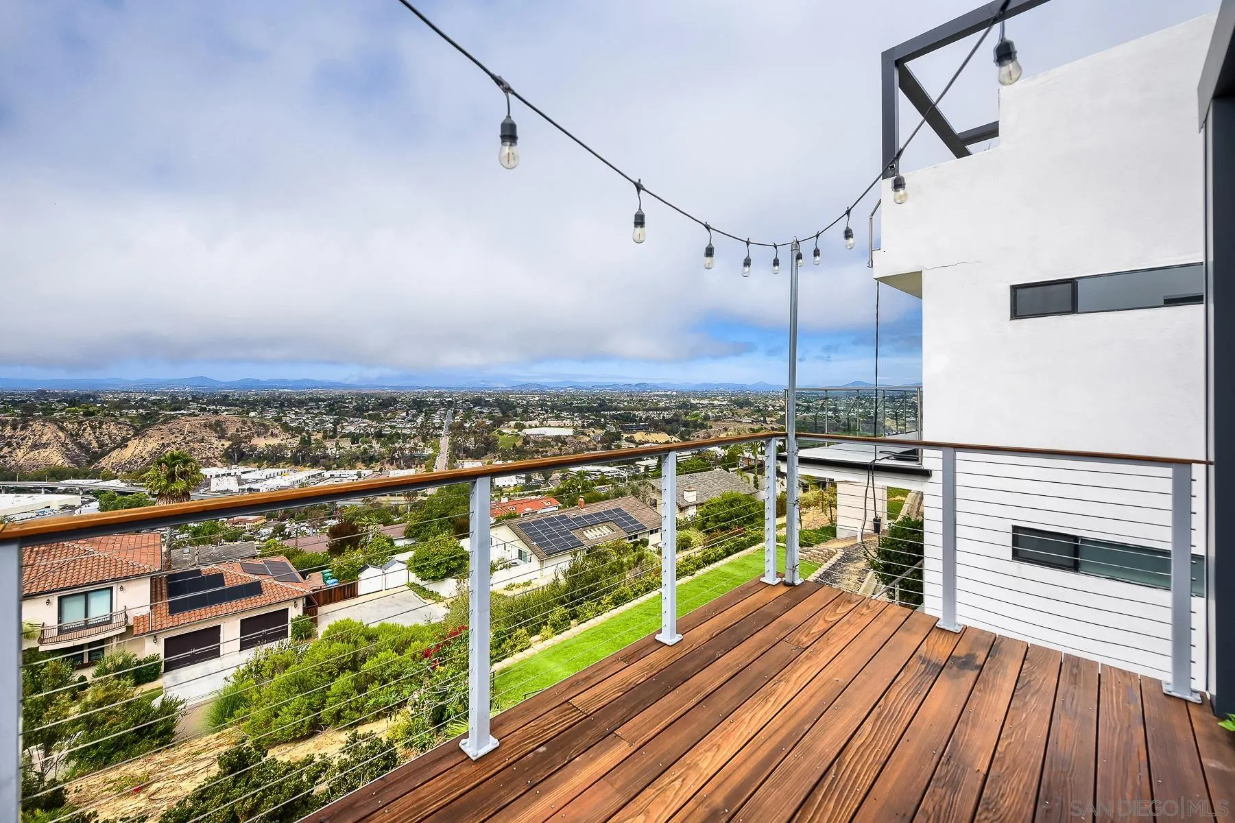 https://cdn.realtyfeed.com/cdn/127/260013634/639d9eb0b736831c778fa7a96122eb14.webp