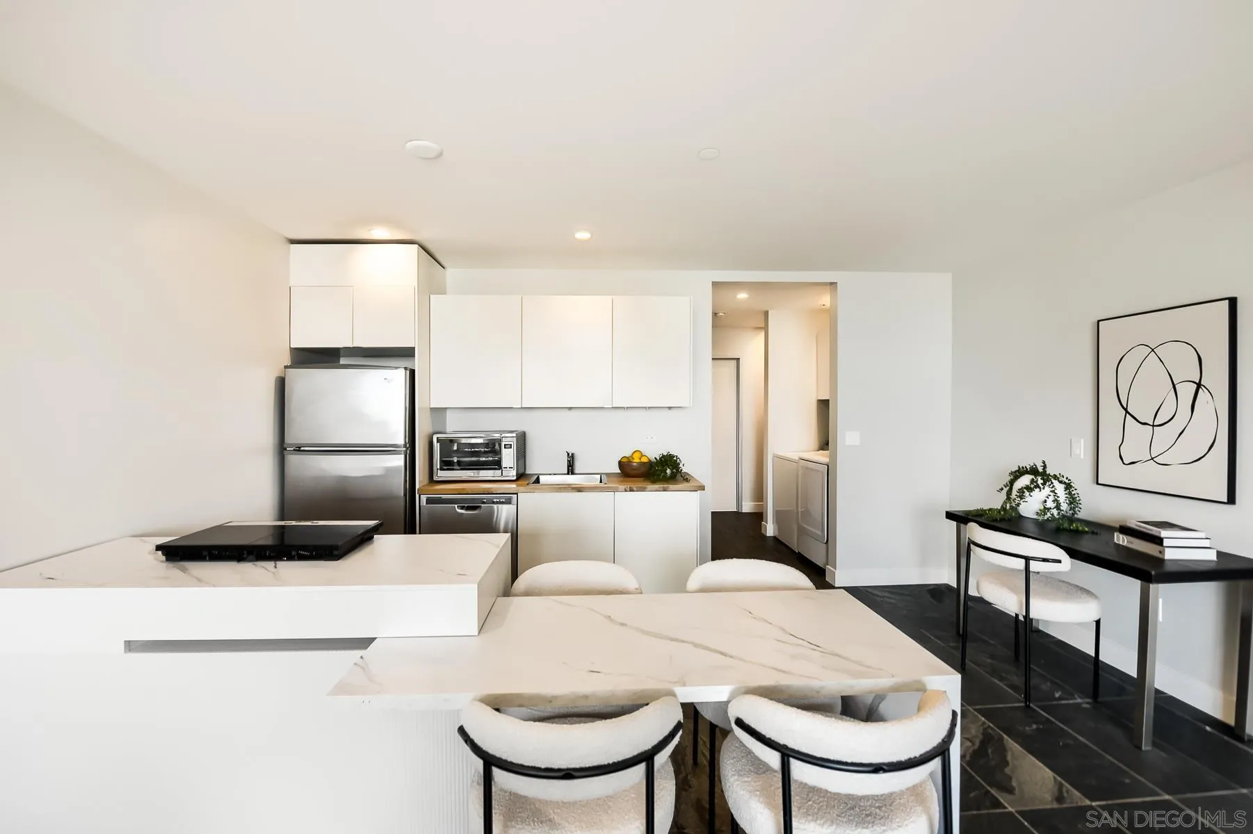 https://cdn.realtyfeed.com/cdn/127/260013634/b6b72beaef1877333eccaccb02547564.webp