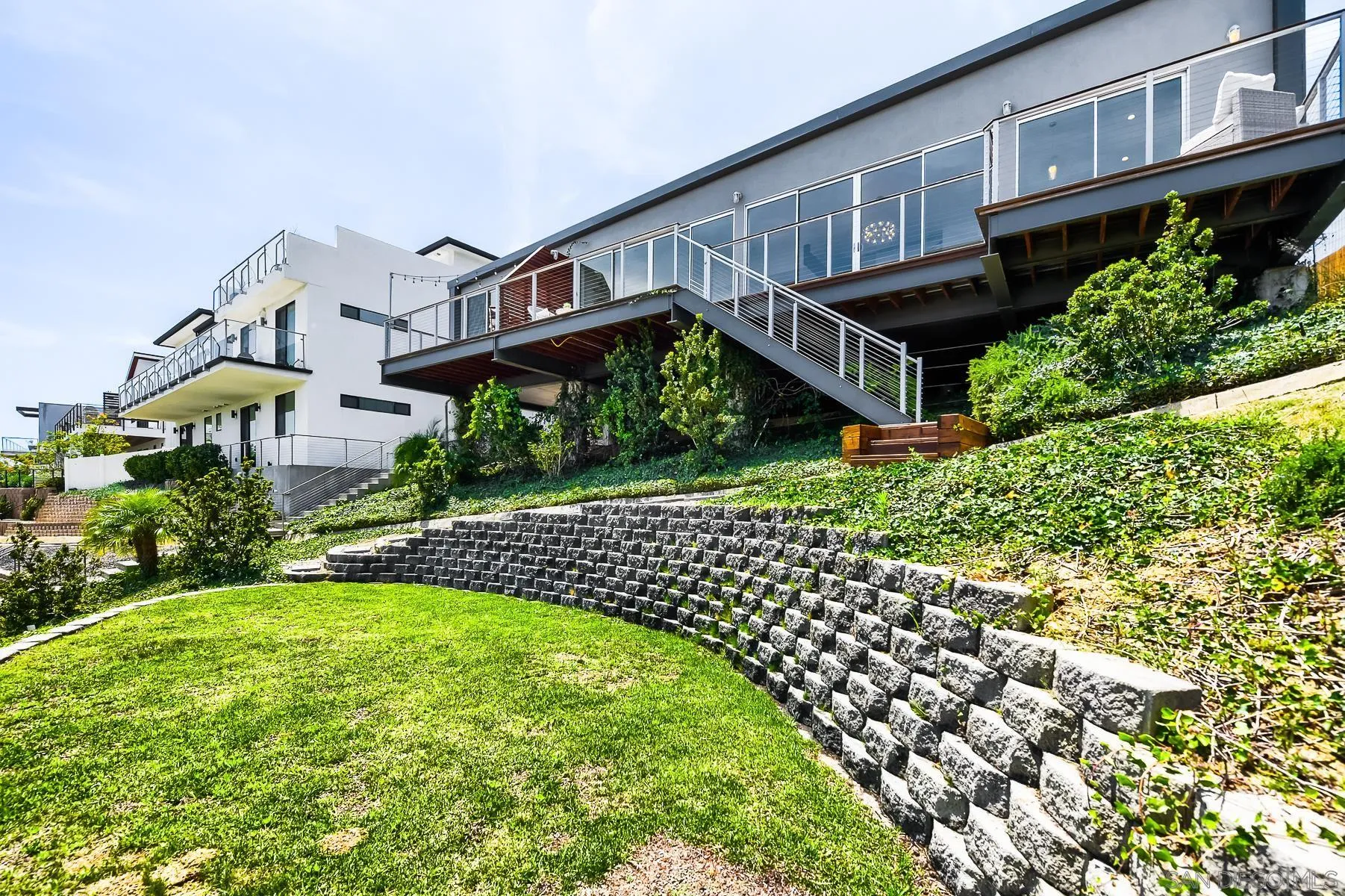 https://cdn.realtyfeed.com/cdn/127/260013634/d17c1731d7d12fbd81351eda7b6e2f1c.webp