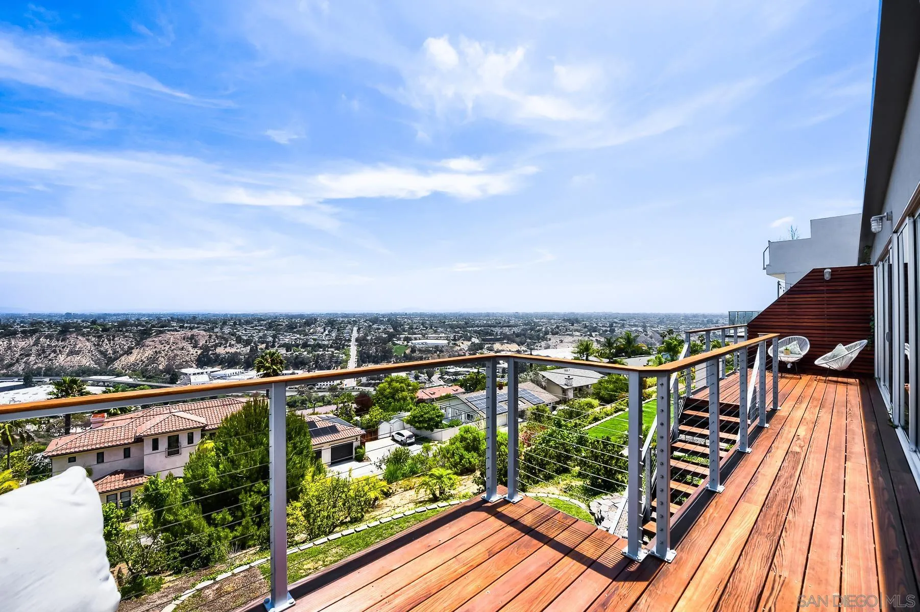 https://cdn.realtyfeed.com/cdn/127/260013634/d32c5dcce04a05cfd209d17a98de6843.webp