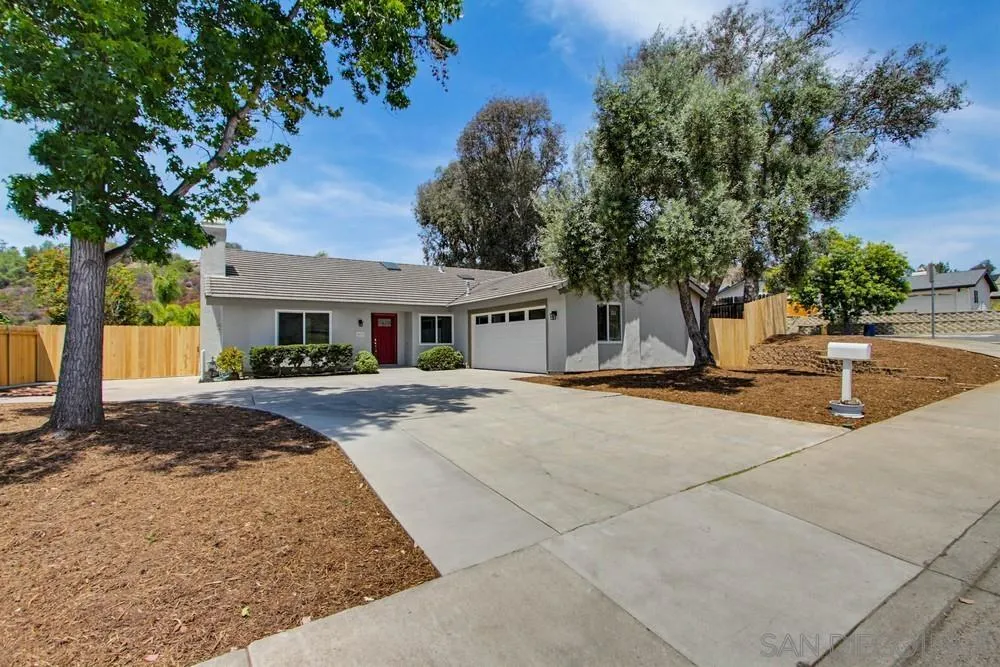 https://cdn.realtyfeed.com/cdn/127/260013640/39e1b6a430fab2c41424216081e40942.webp