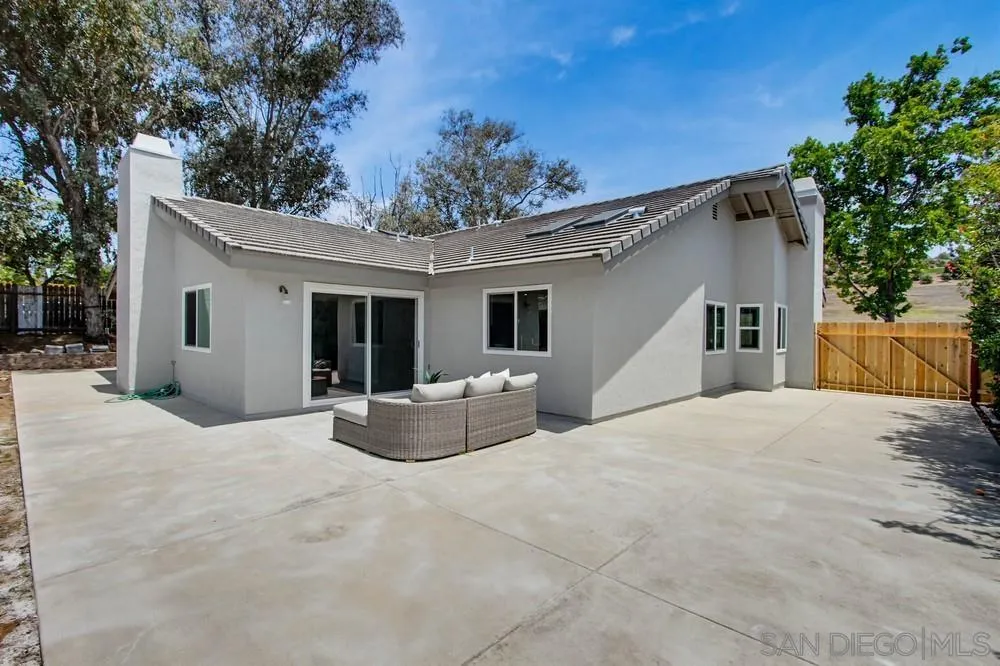 https://cdn.realtyfeed.com/cdn/127/260013640/4ee34a05b421e230750da36743f109e8.webp