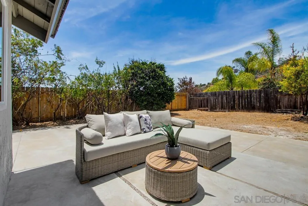 https://cdn.realtyfeed.com/cdn/127/260013640/571f875c92af113a7b56c7d951973cbc.webp