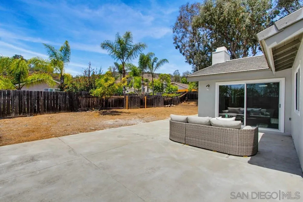 https://cdn.realtyfeed.com/cdn/127/260013640/90fde21b6bd045f532e42dbf5b3c26ca.webp