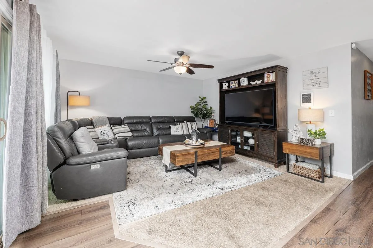 Photo #6: 260013647 Listing: Photo #6
