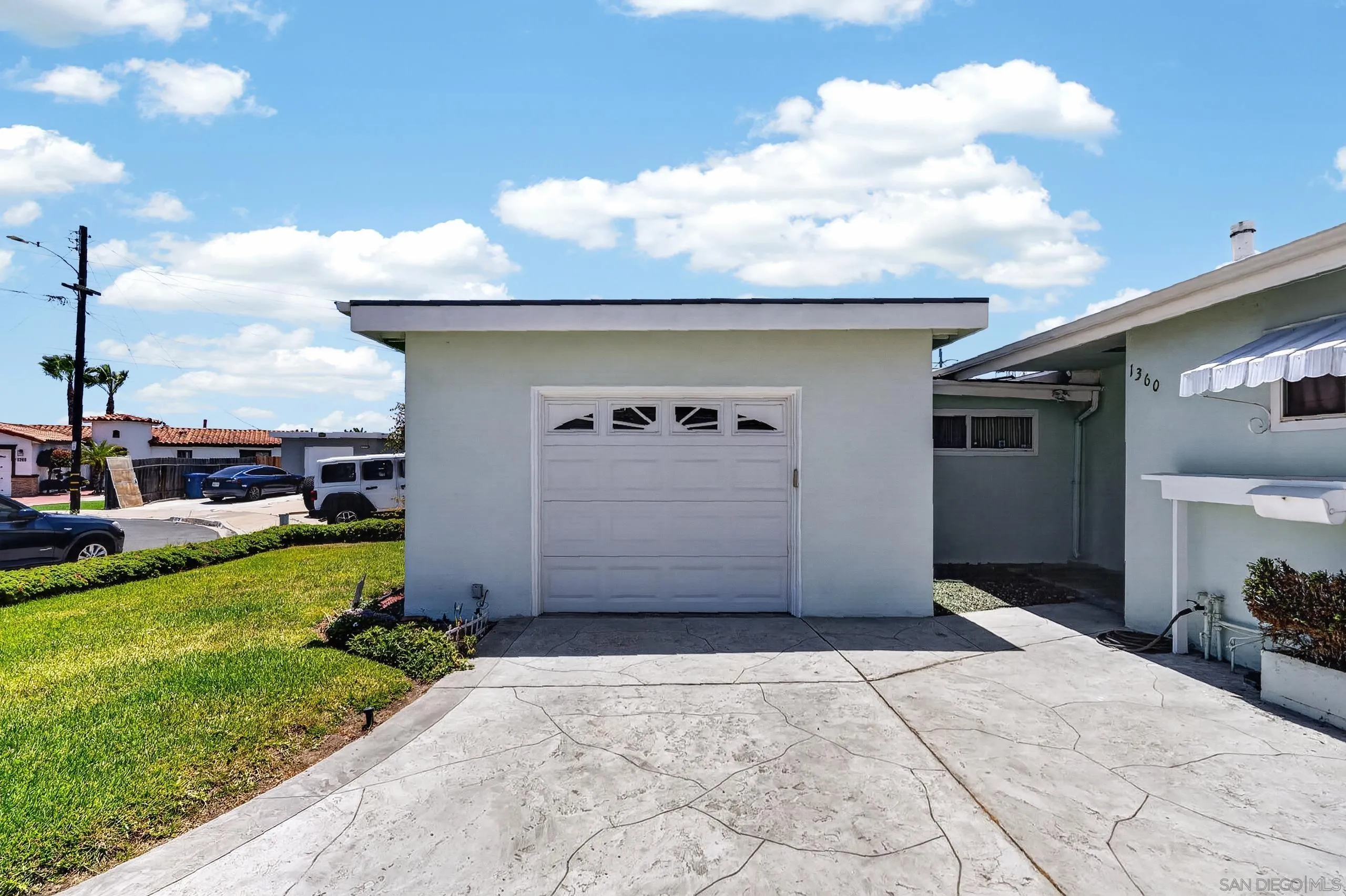 https://cdn.realtyfeed.com/cdn/127/260013653/dcaa4e6179f5971ba8926ff783d86d92.webp