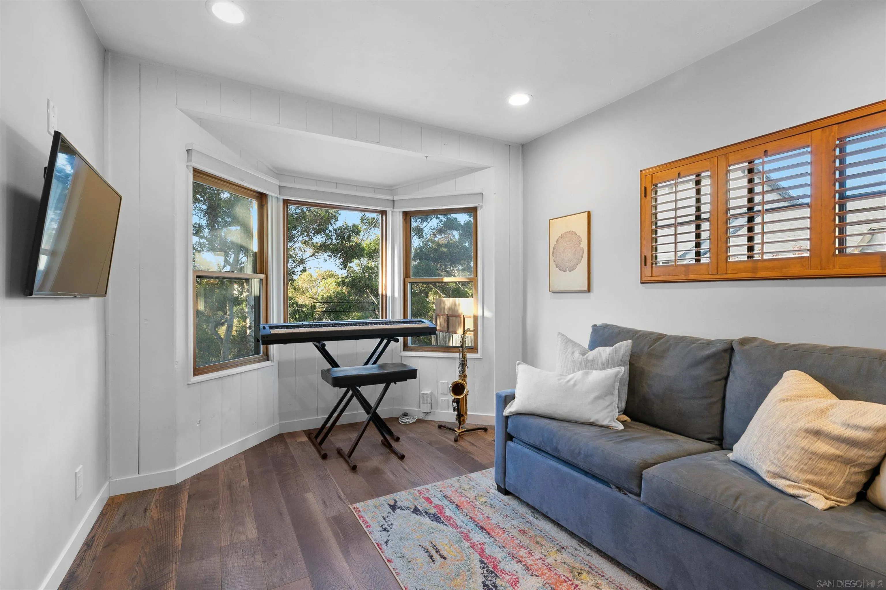 https://cdn.realtyfeed.com/cdn/127/260013660/6ba7b67bbcece90f186024dc64f084dc.webp