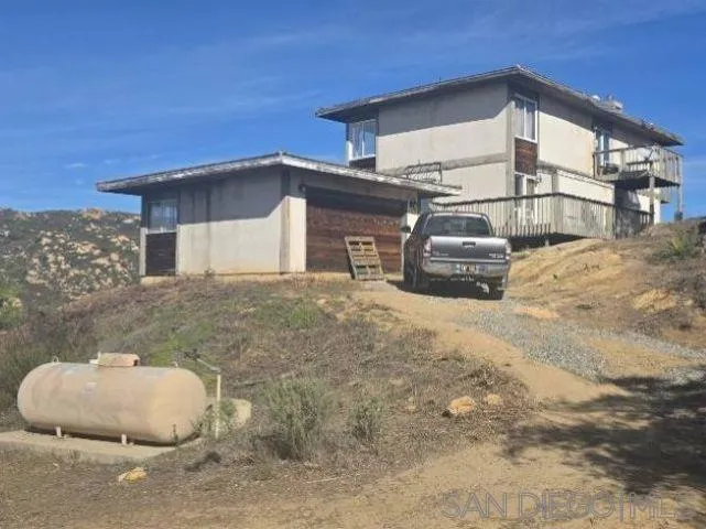 https://cdn.realtyfeed.com/cdn/127/260013665/194efdae9f2c92ae0cffe62d15839844.webp