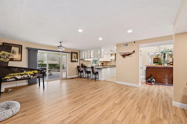 3025 CHICAGO, SAN DIEGO, CA 92117  Photo 11