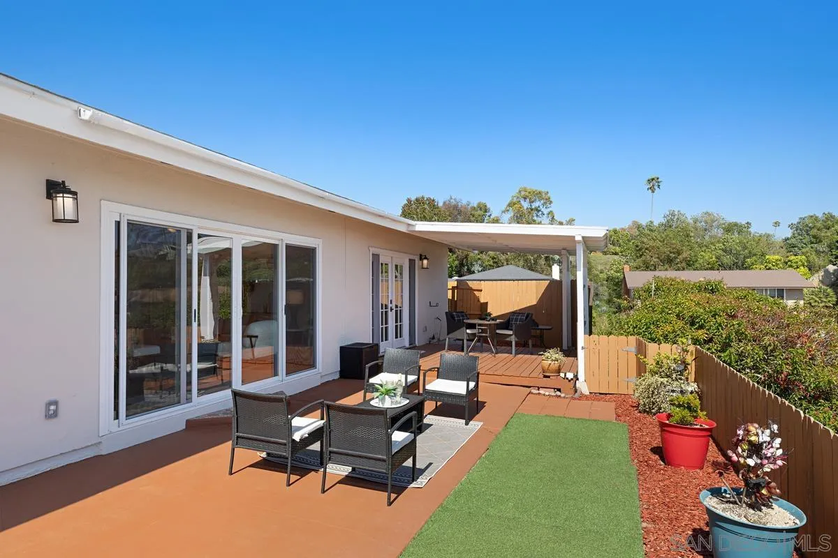 https://cdn.realtyfeed.com/cdn/127/260013671/667c03e5fe7c843eeefec6c37a8891e5.webp