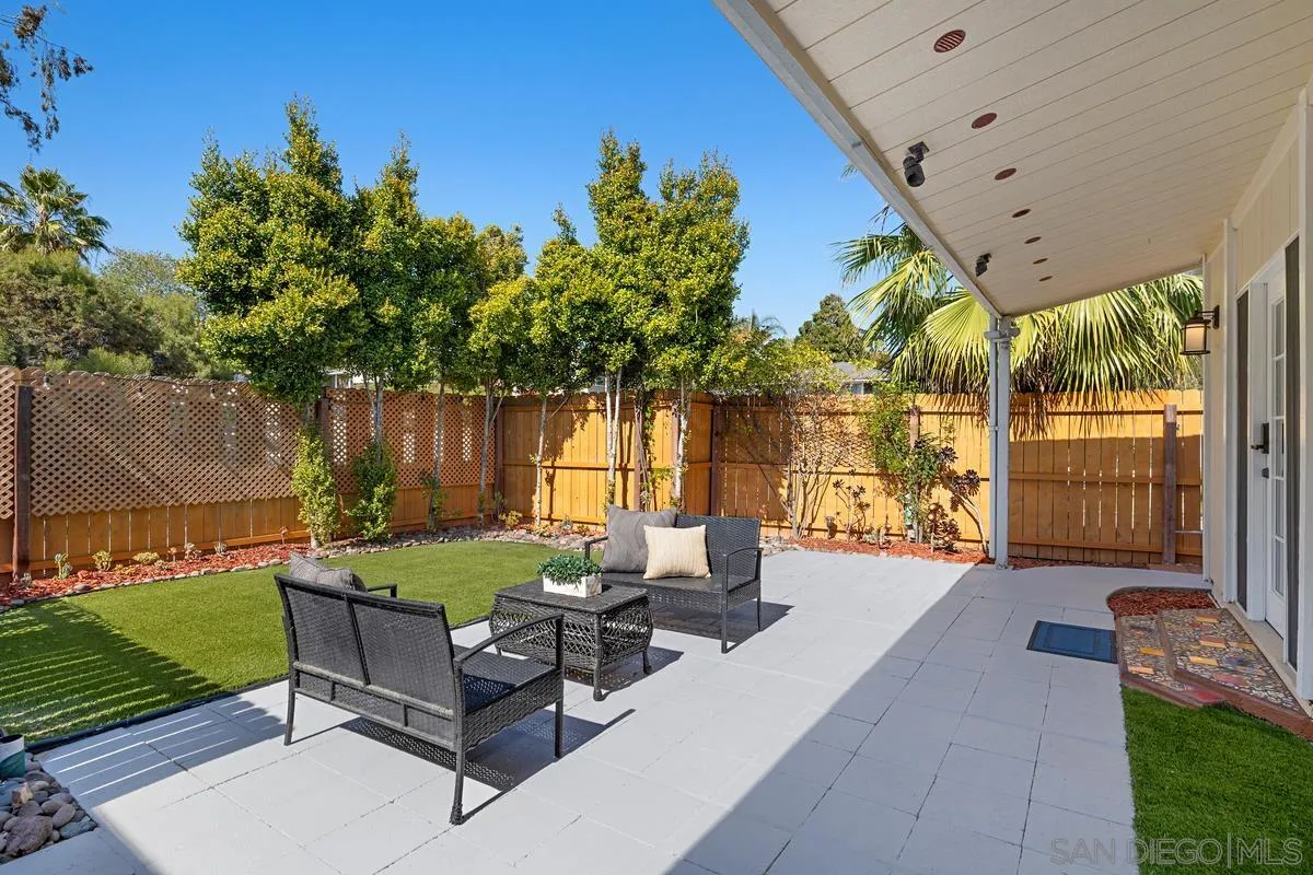 https://cdn.realtyfeed.com/cdn/127/260013671/76e6cf25b4eb792c8d9259a3bbed71cd.webp