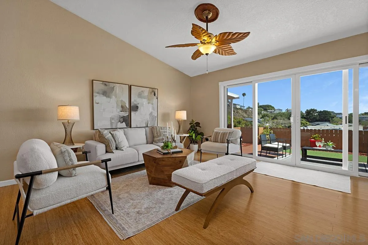https://cdn.realtyfeed.com/cdn/127/260013671/d53b9aae1f65b85f9ae2dad2134148f9.webp