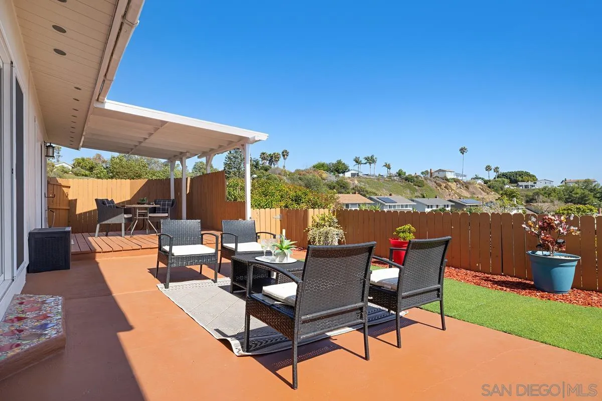 https://cdn.realtyfeed.com/cdn/127/260013671/f997dcc875f052d4fa19ab137aa1245a.webp
