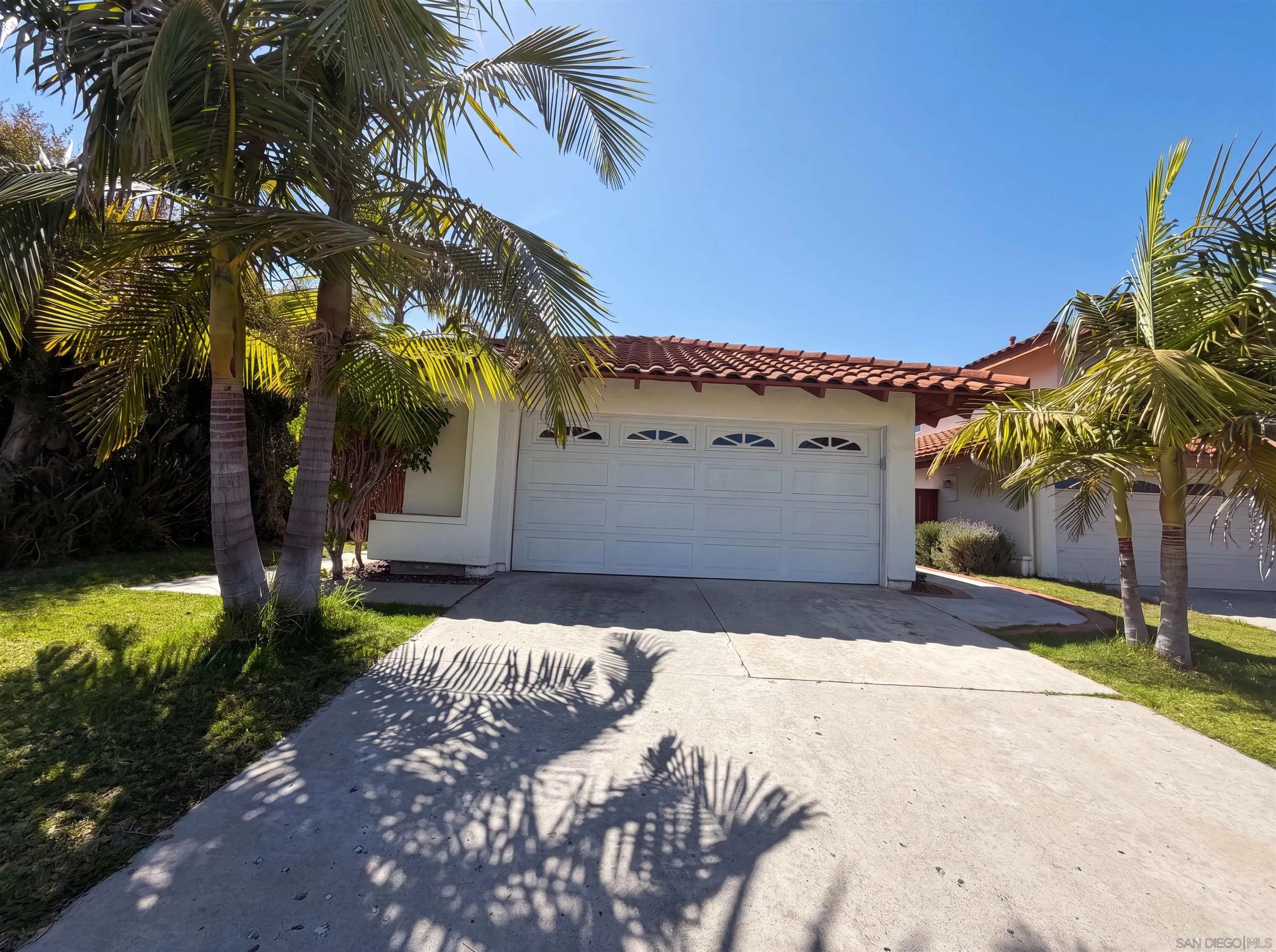 https://cdn.realtyfeed.com/cdn/127/260013672/33413e95831a9541eb42634ea5f6a2bb.webp