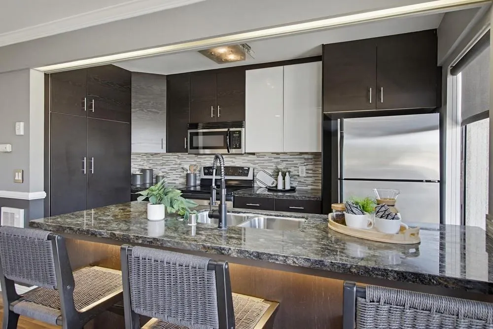 Photo #6: 260013674 Listing: Photo #6