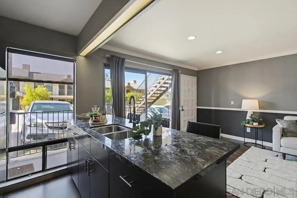 Photo #8: 260013674 Listing: Photo #8