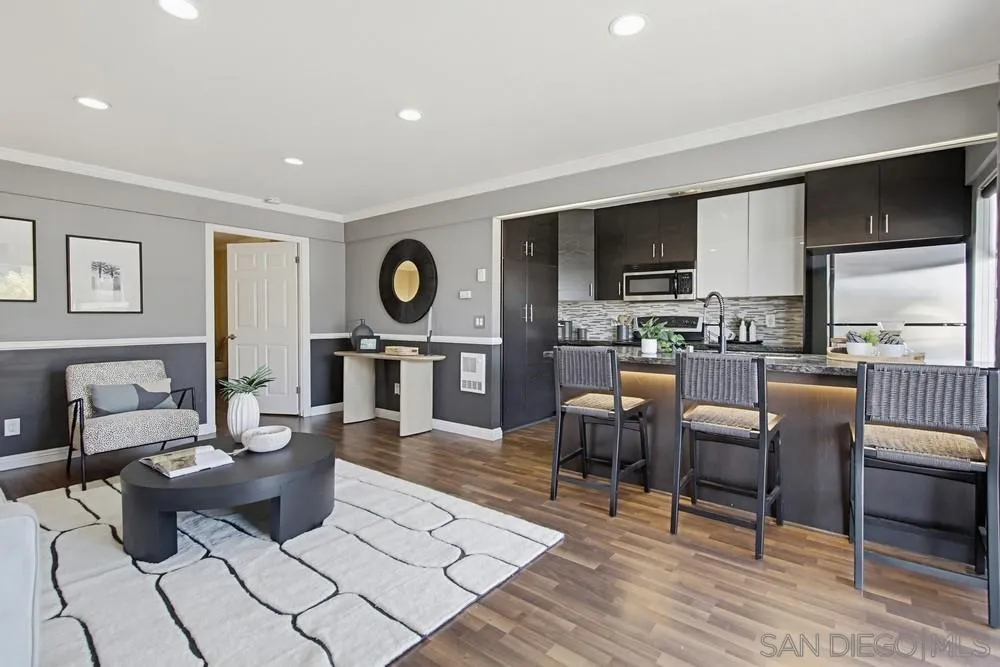 Photo #2: 260013674 Listing: Photo #2