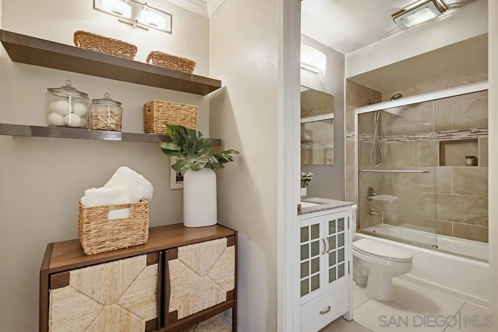 Photo #13: 260013674 Listing: Photo #13