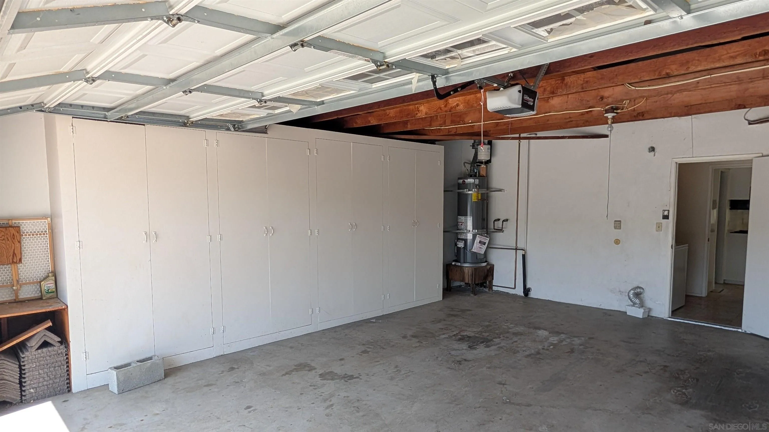 https://cdn.realtyfeed.com/cdn/127/260013676/2a003cf3ddb9785b139a57d2a04956ae.webp