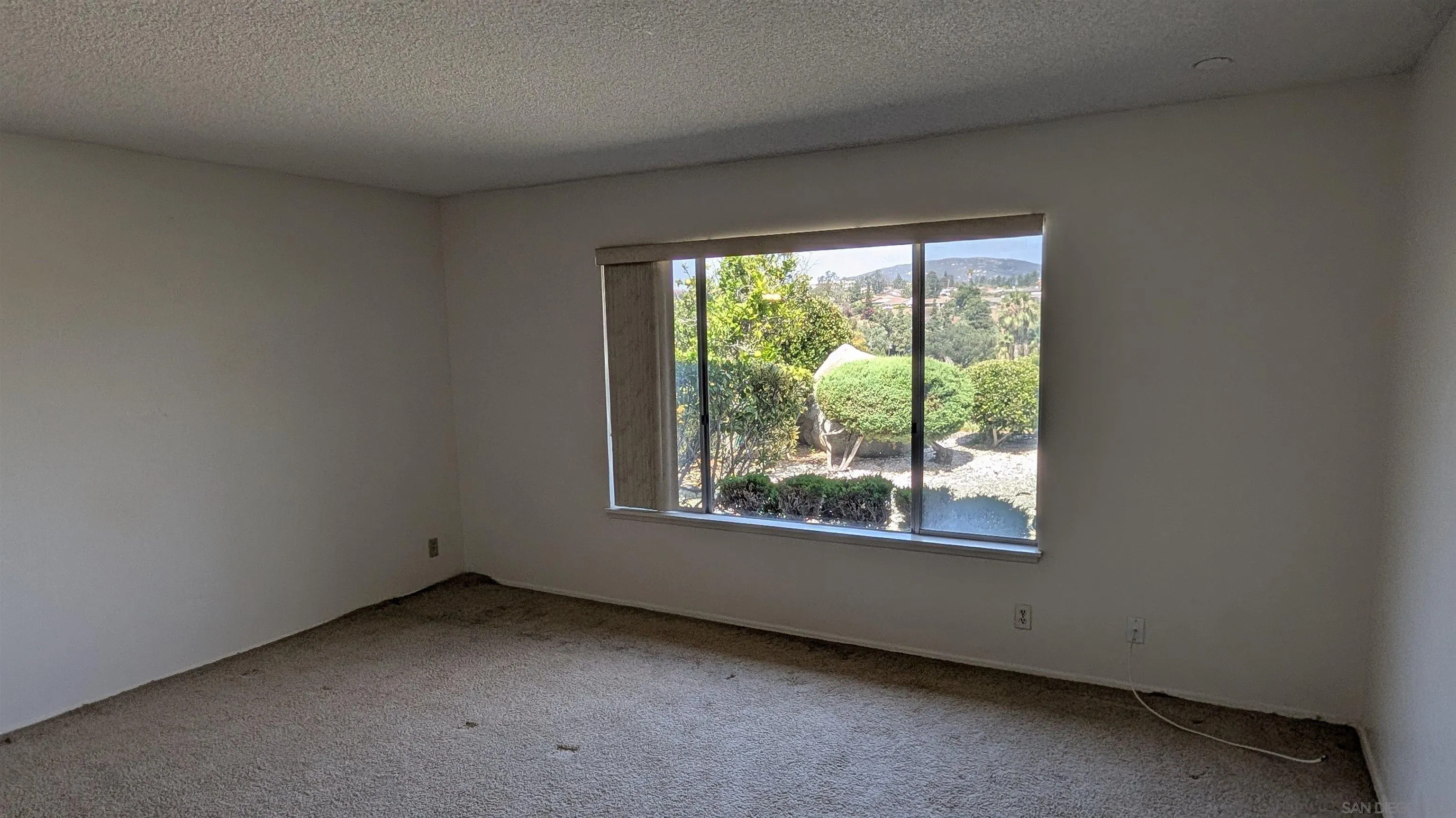 https://cdn.realtyfeed.com/cdn/127/260013676/9496cbde57742e8cb315fbbe479ff368.webp