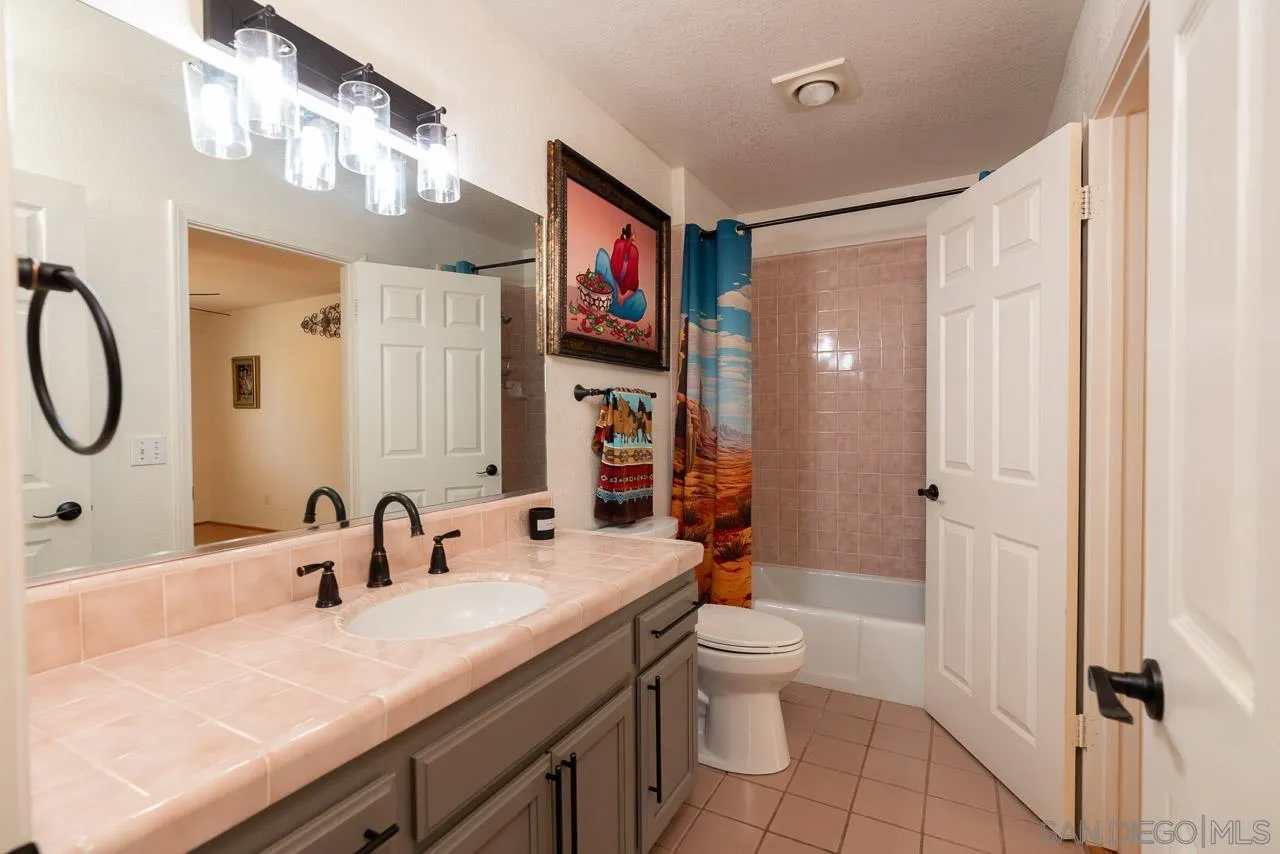 https://cdn.realtyfeed.com/cdn/127/260013677/dca5d54351e098f1fcdf007c0727cbd0.webp