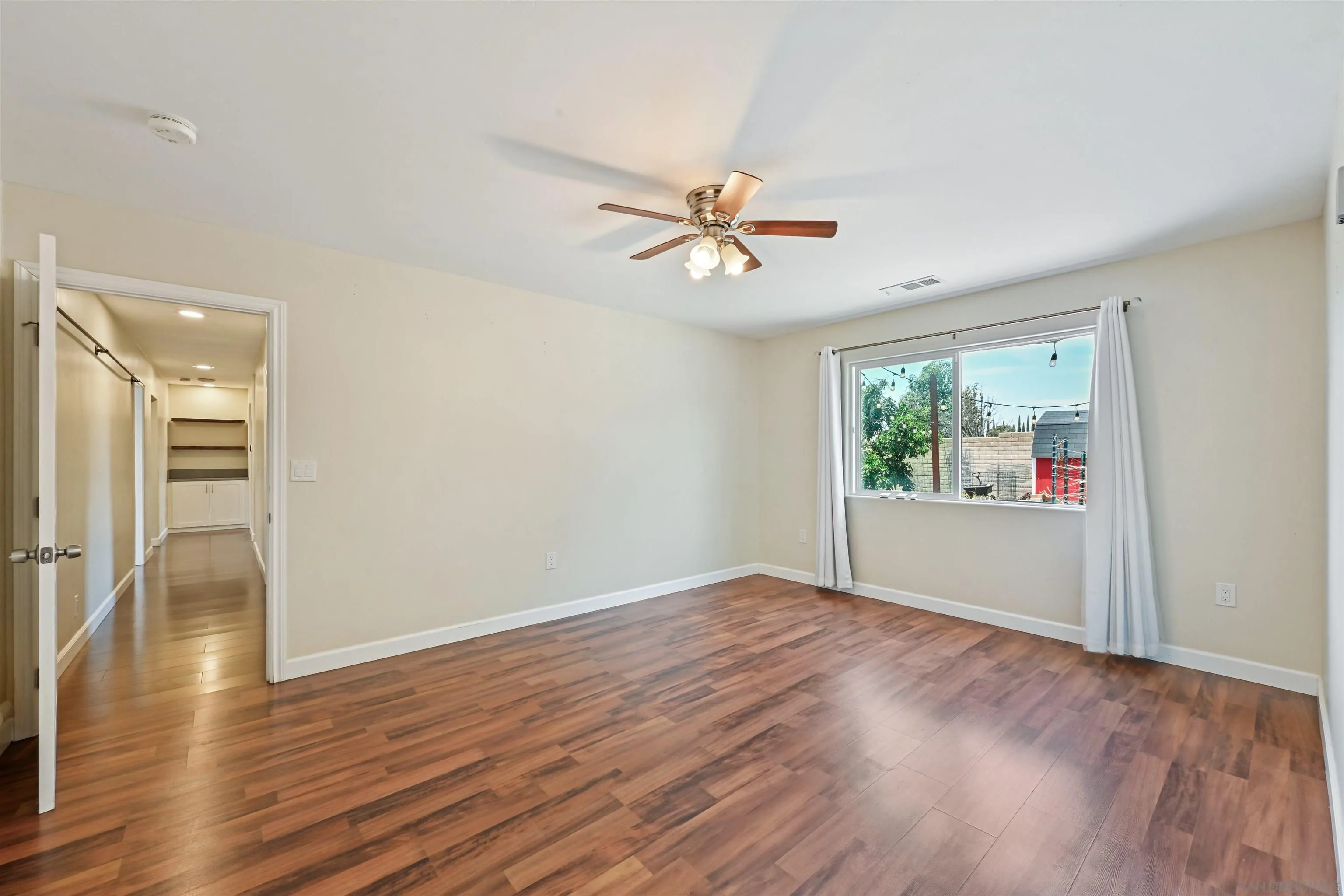 https://cdn.realtyfeed.com/cdn/127/260013679/5ee9d41c5bd8ecacaeacf8ebaa9d7316.webp