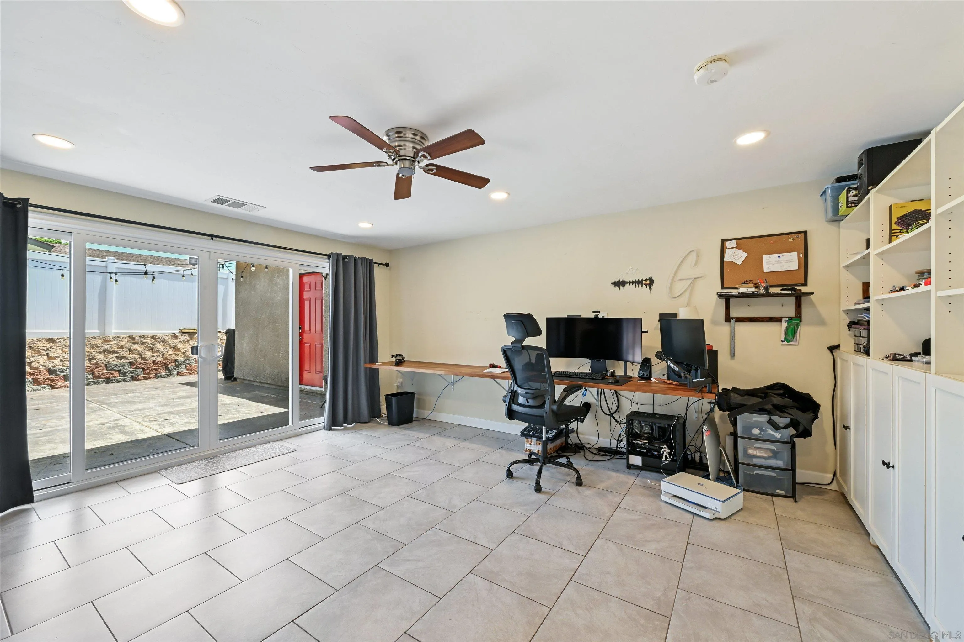 https://cdn.realtyfeed.com/cdn/127/260013679/820f510c6c29ff2d2010b4cfdbd482da.webp