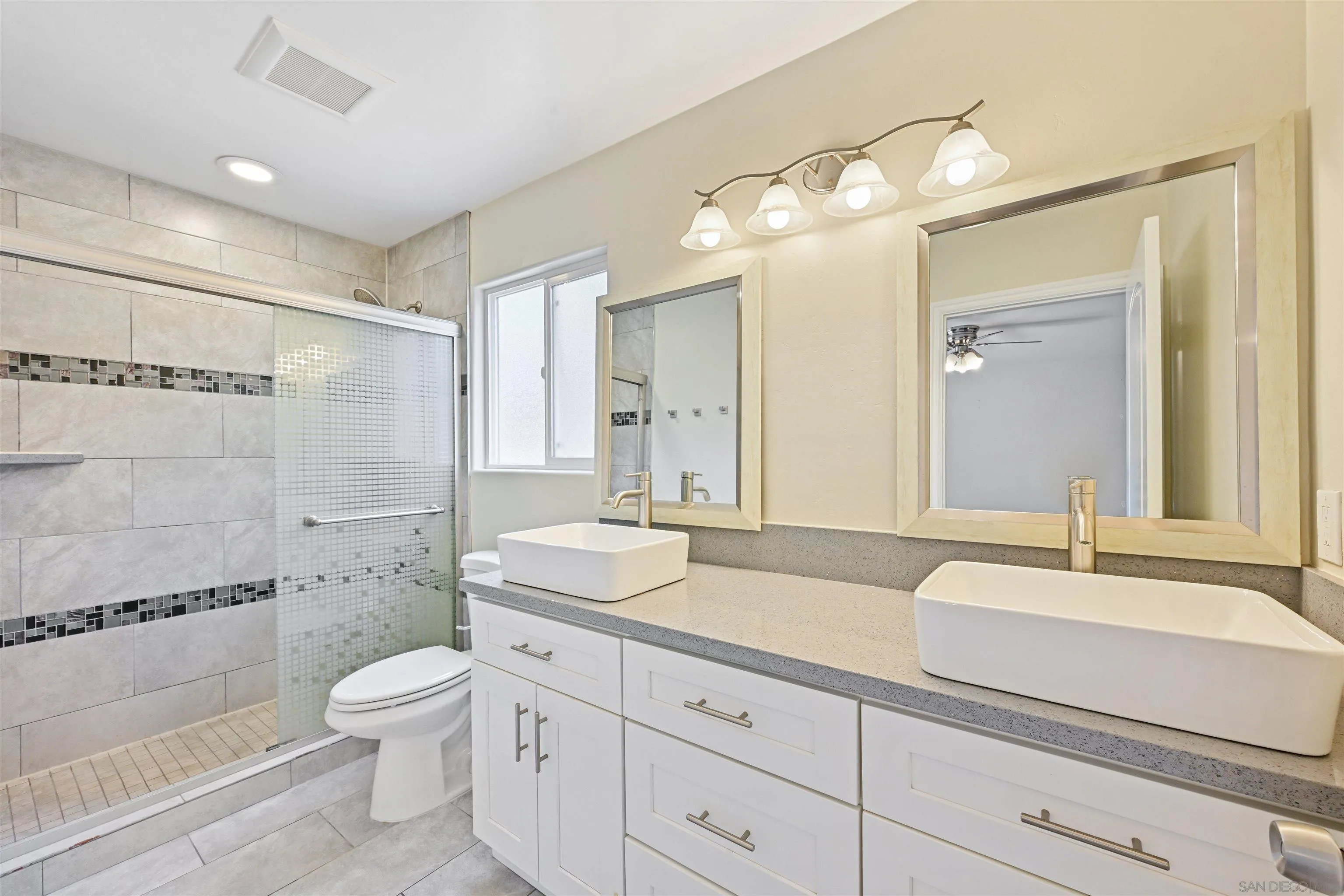 https://cdn.realtyfeed.com/cdn/127/260013679/8ae950eac8bb811fd598faeb7442b3e6.webp