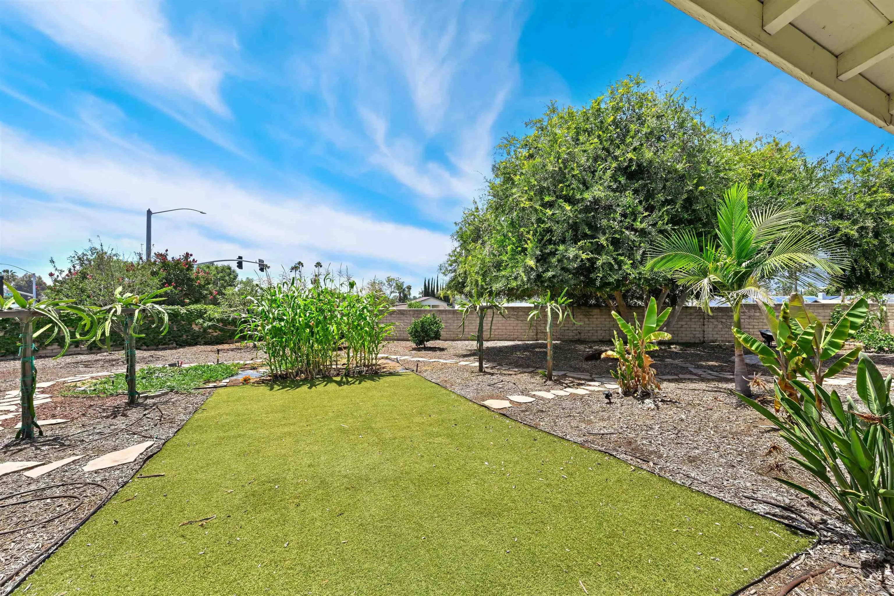 https://cdn.realtyfeed.com/cdn/127/260013679/deaf495ffd27e966f7b4fdfaecca2a47.webp