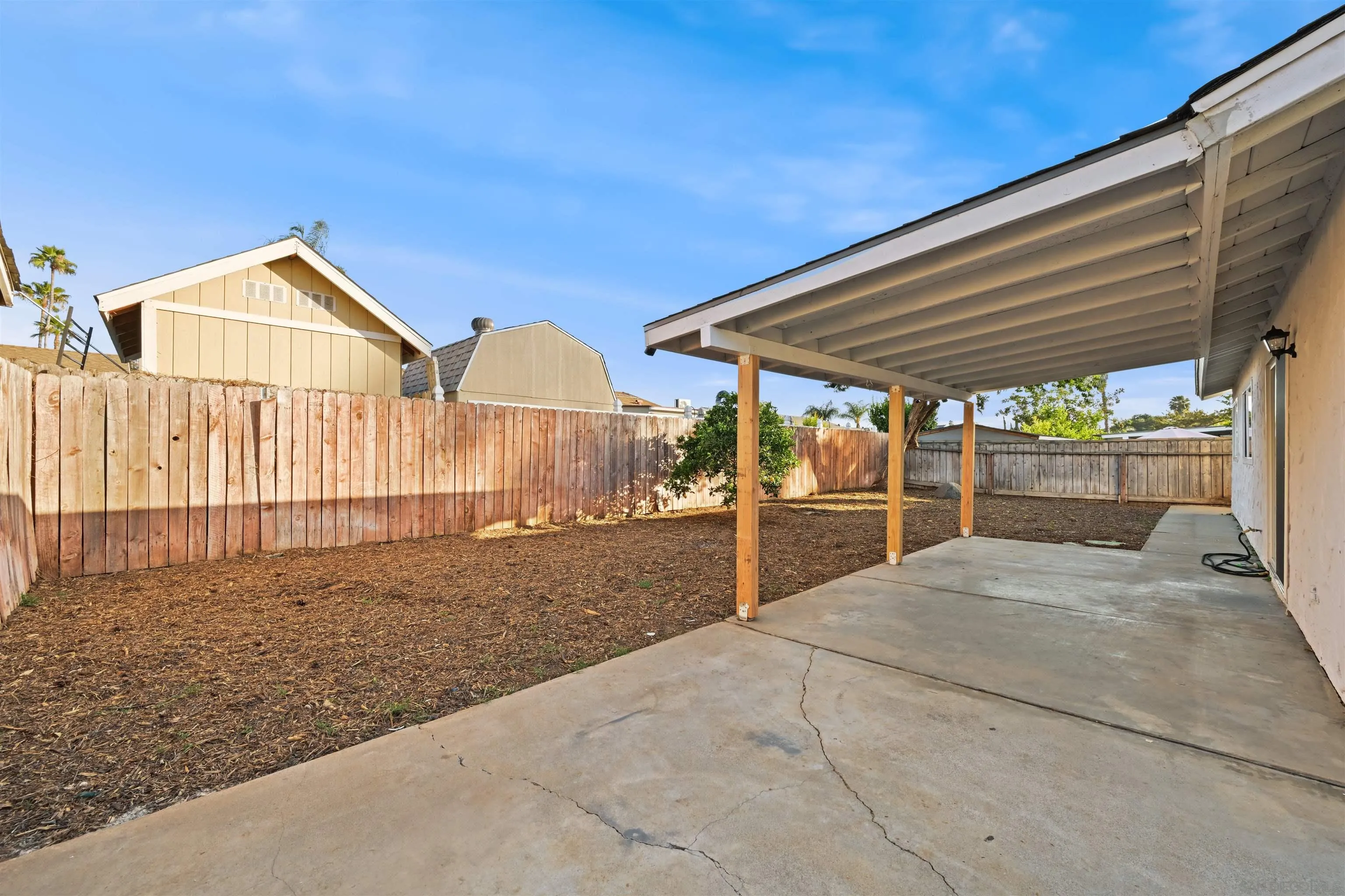 https://cdn.realtyfeed.com/cdn/127/260013681/d9c713901d91d124d83847e0e3ef835f.webp