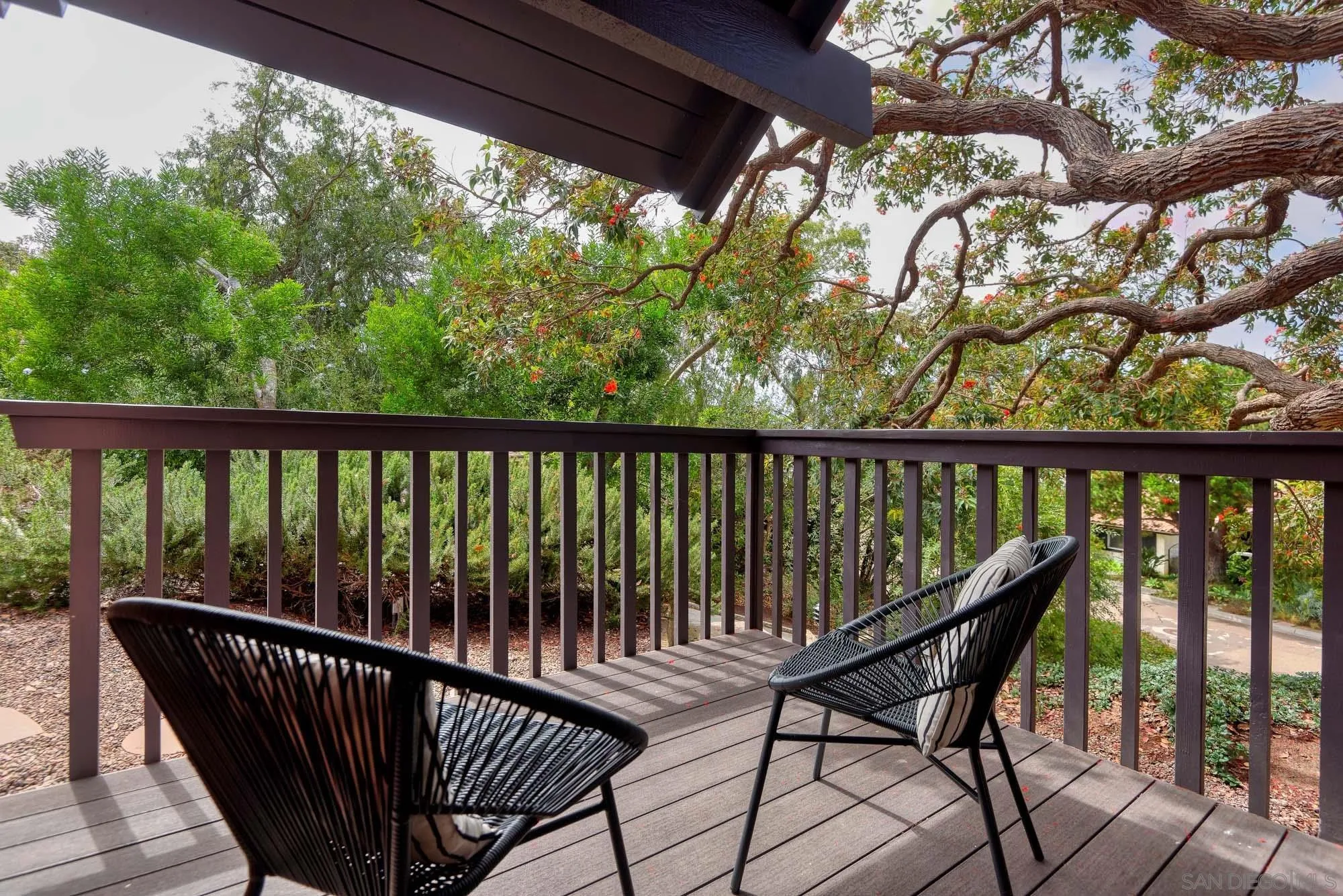 https://cdn.realtyfeed.com/cdn/127/260013683/1e11bda34784e7e460f8dc3f27de9cd4.webp