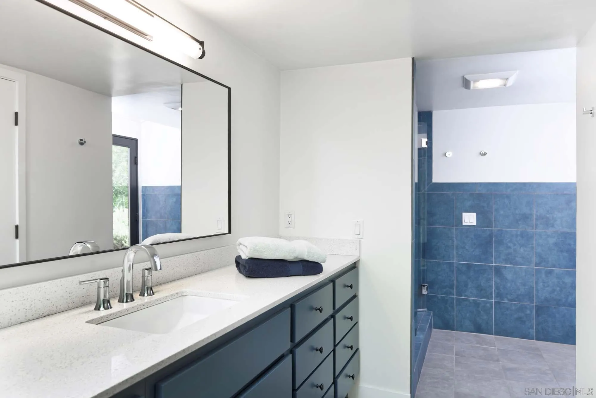 https://cdn.realtyfeed.com/cdn/127/260013683/81d393d0a1be89508d78ecf0ab51c376.webp