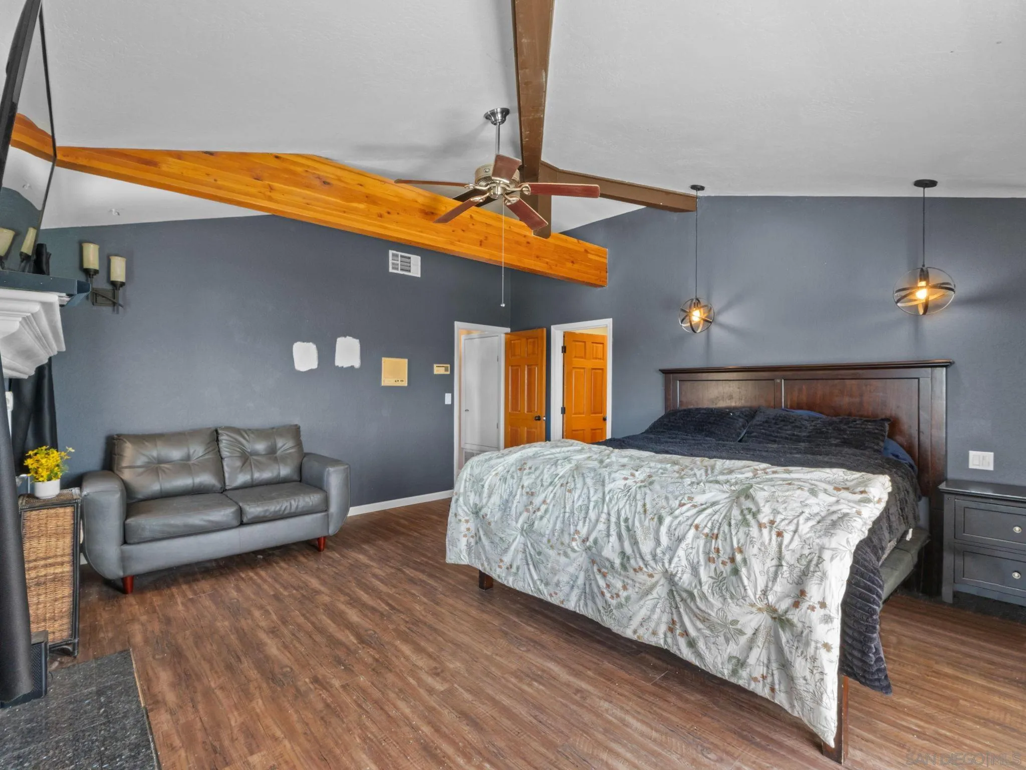 https://cdn.realtyfeed.com/cdn/127/260013688/4a11012625196841313407696bc14009.webp
