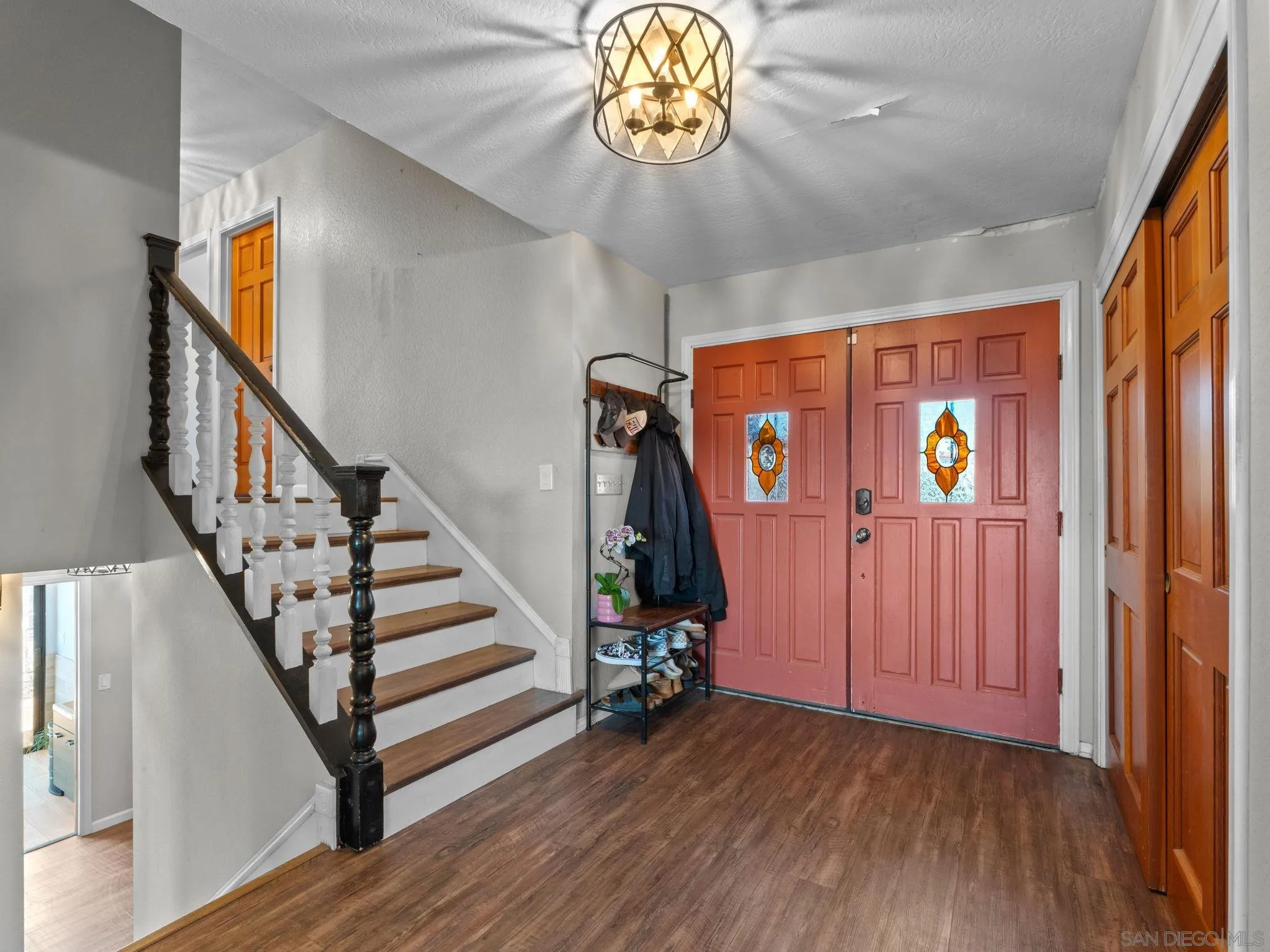 https://cdn.realtyfeed.com/cdn/127/260013688/4bc16169afa0f311f88f5be3a79e9818.webp