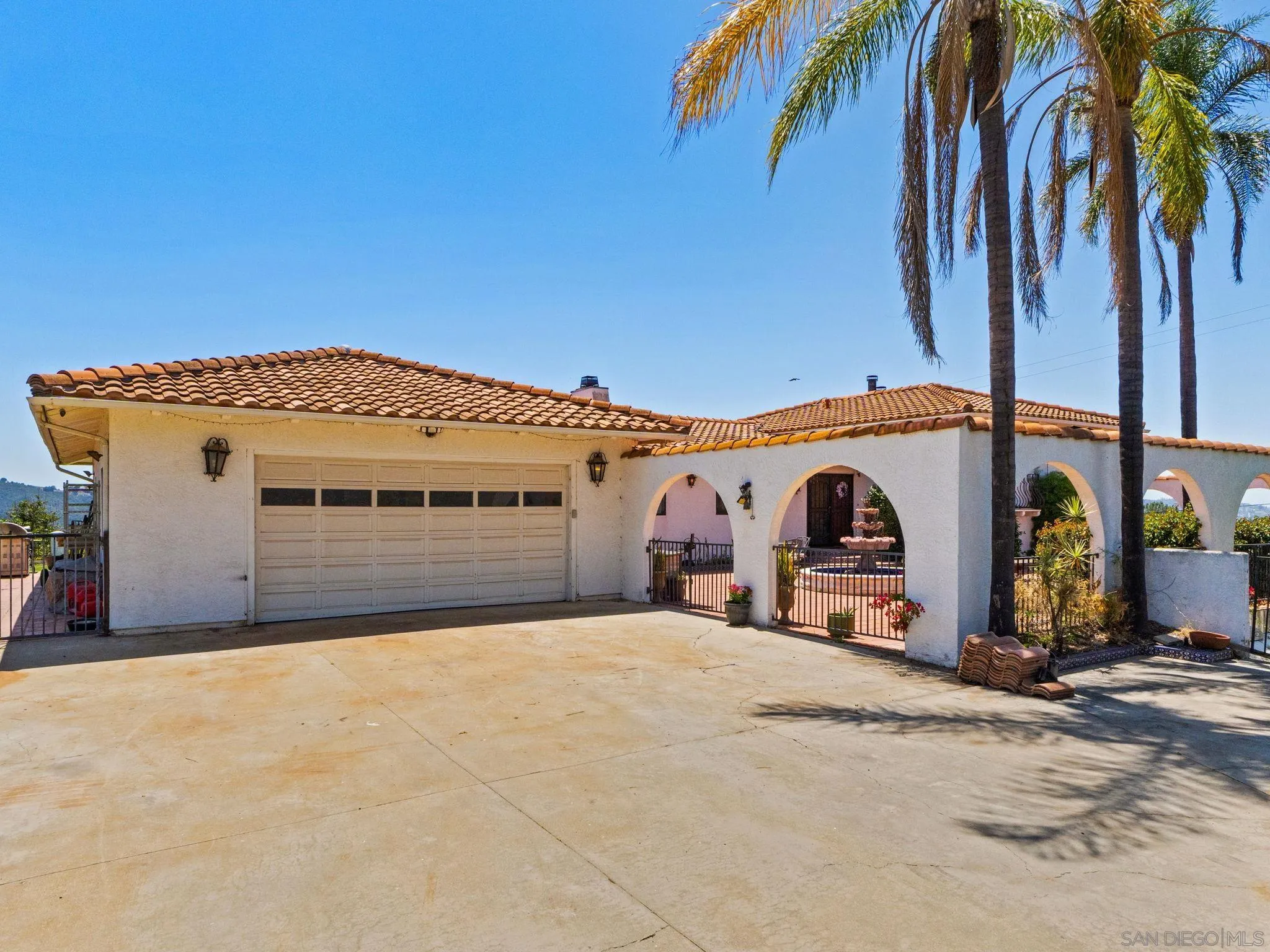 https://cdn.realtyfeed.com/cdn/127/260013688/aa4a995a185fcf526953dafe01993920.webp