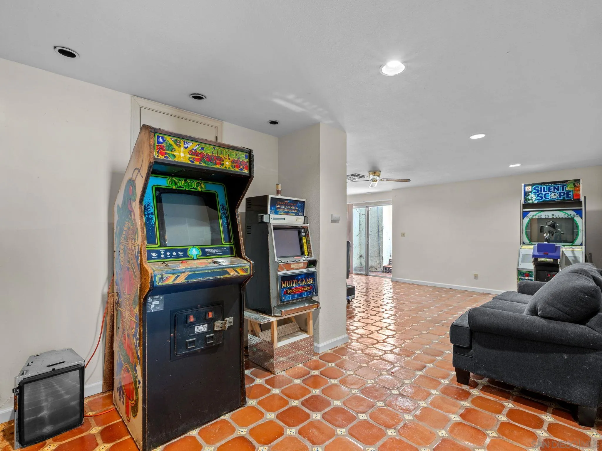 https://cdn.realtyfeed.com/cdn/127/260013688/e9f518b83999a2551ecb43a7db0c60d6.webp