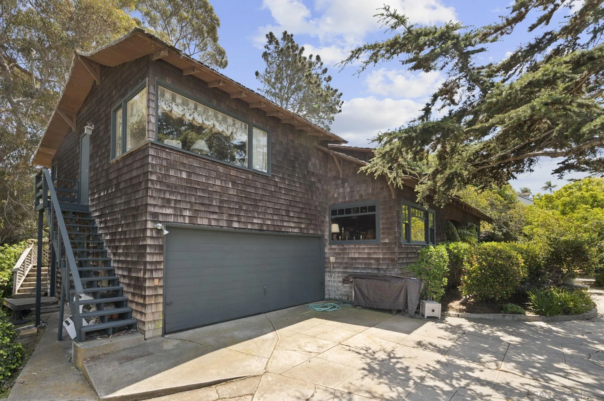 https://cdn.realtyfeed.com/cdn/127/260013689/576bb8a09ac61a93b0a76fb9f7f7cc99.webp