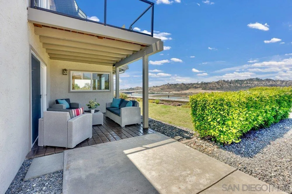 https://cdn.realtyfeed.com/cdn/127/260013690/253f89088338654001fcc82e982cefc6.webp
