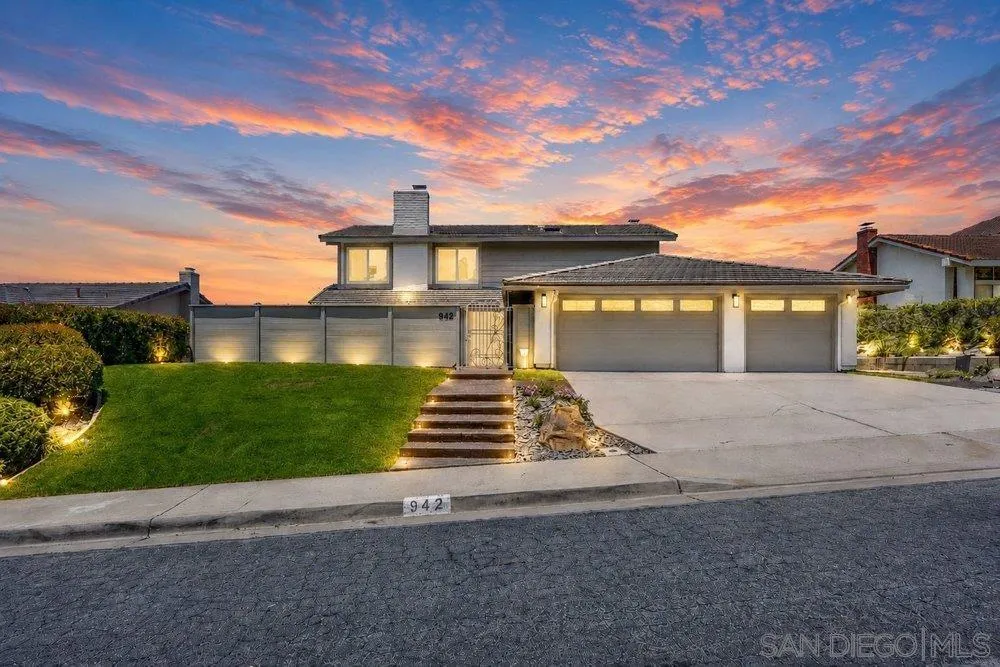 https://cdn.realtyfeed.com/cdn/127/260013690/460cb556fab04d95467cdc2904a3e177.webp
