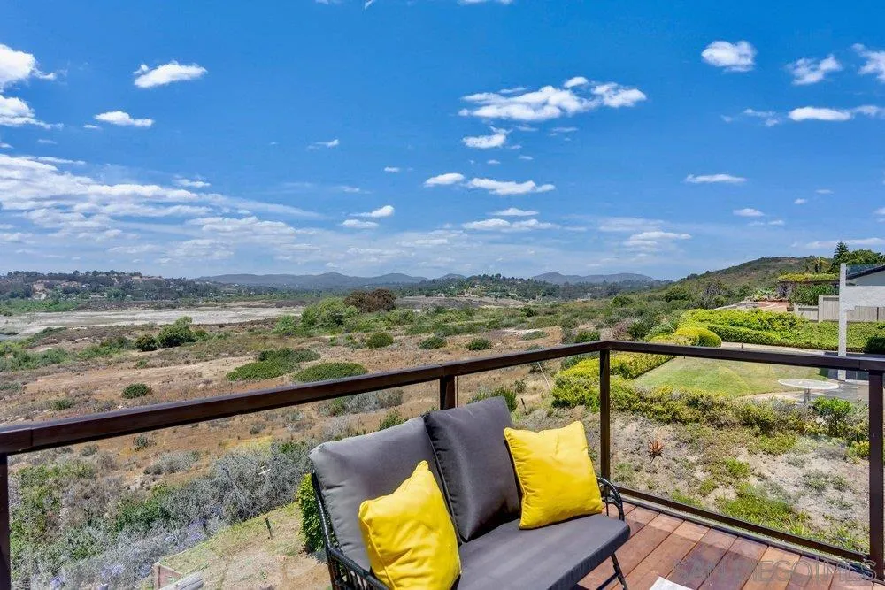 https://cdn.realtyfeed.com/cdn/127/260013690/4f8d2515ef7f0a07f3637e80a936dffb.webp