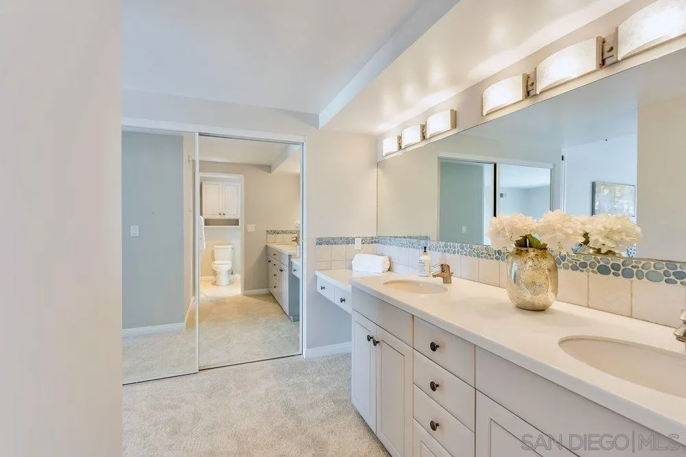 https://cdn.realtyfeed.com/cdn/127/260013690/5c3f6095bf442acc864420cfcdd956ea.webp