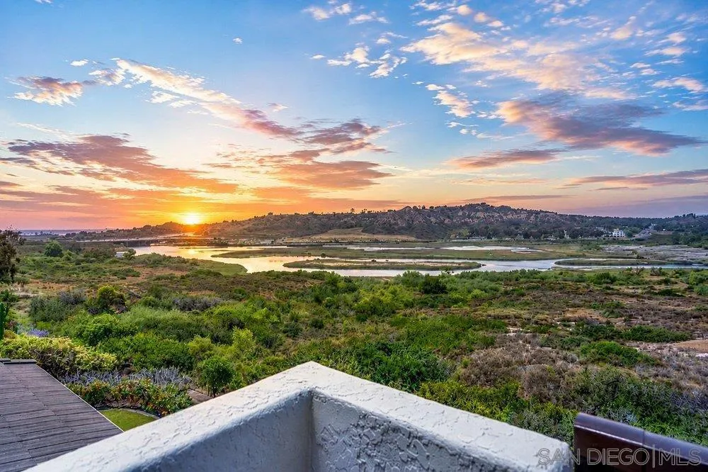 https://cdn.realtyfeed.com/cdn/127/260013690/8dd889fed7dfaec9c4b69093fb7360f5.webp