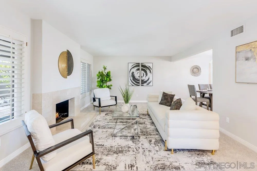 https://cdn.realtyfeed.com/cdn/127/260013690/94a9718f53d529c6e39c0c4bbc2bbe38.webp
