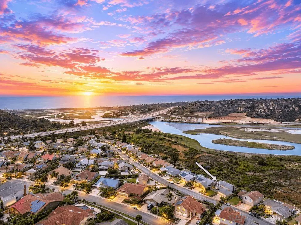 https://cdn.realtyfeed.com/cdn/127/260013690/a04d2027378a9ec4138c9ba7be8b7520.webp