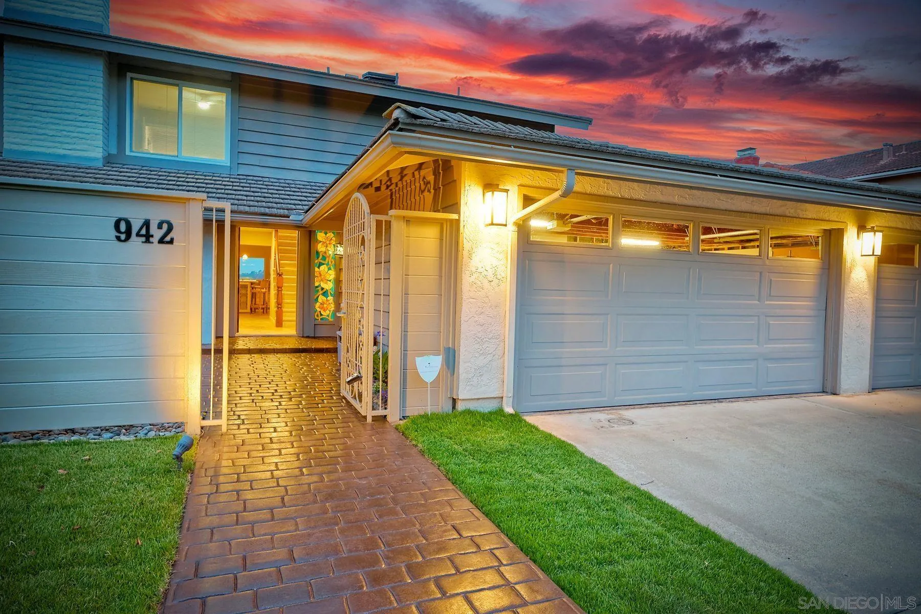 https://cdn.realtyfeed.com/cdn/127/260013690/c979e16fdca585b72fd22806de71dfa0.webp