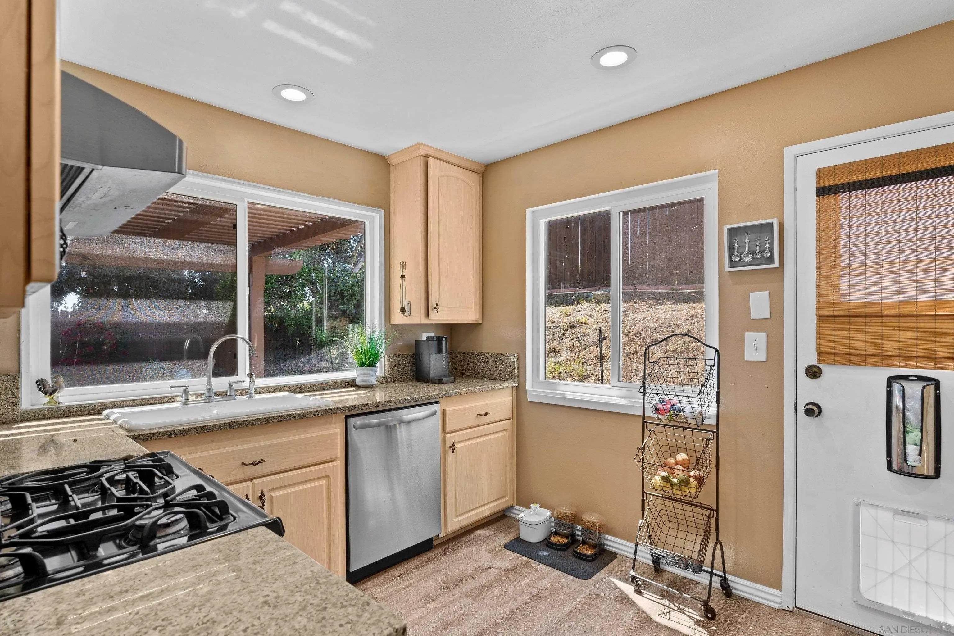 https://cdn.realtyfeed.com/cdn/127/260013692/18819ce69a89df12cb1c82843135e20a.webp